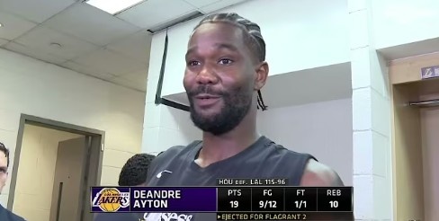 艾顿：肘击申京非故意，生涯8年首次被驱逐