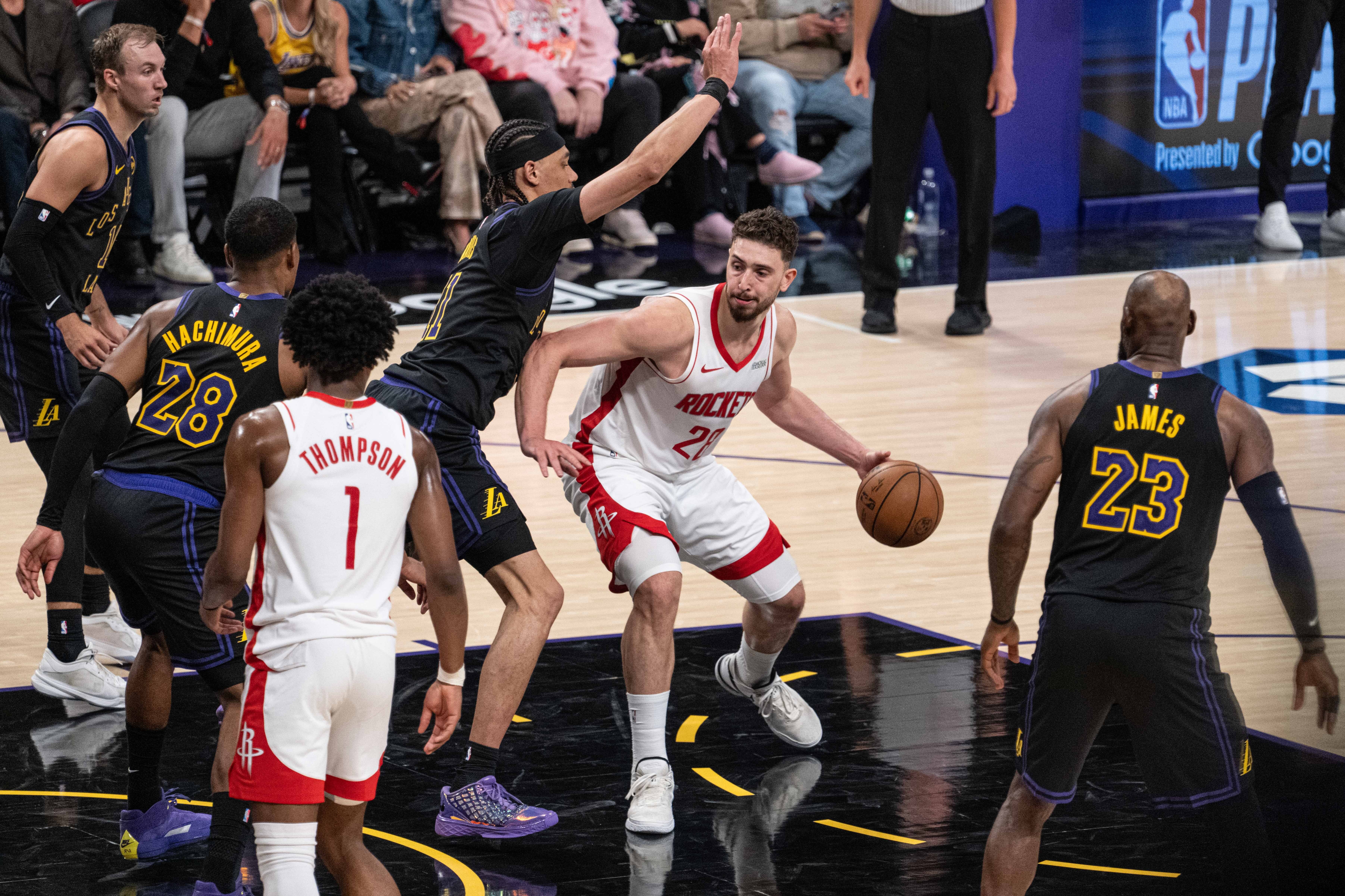 格林怒批火箭防守：伊森逃避挑战，湖人5场晋级