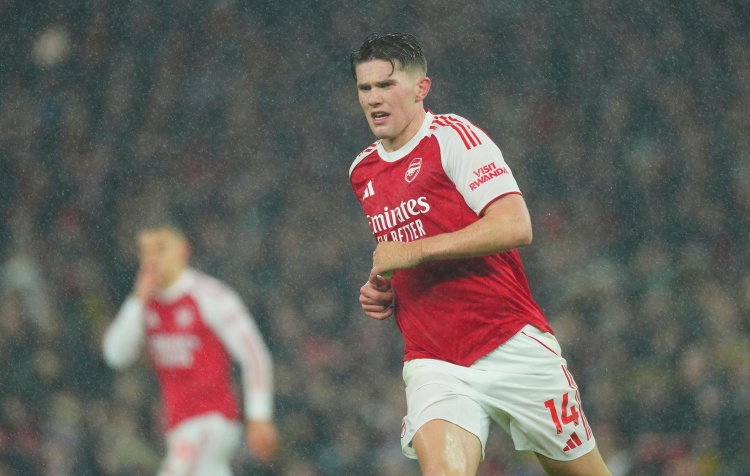 约克雷斯27连点全中 助马竞主场平阿森纳