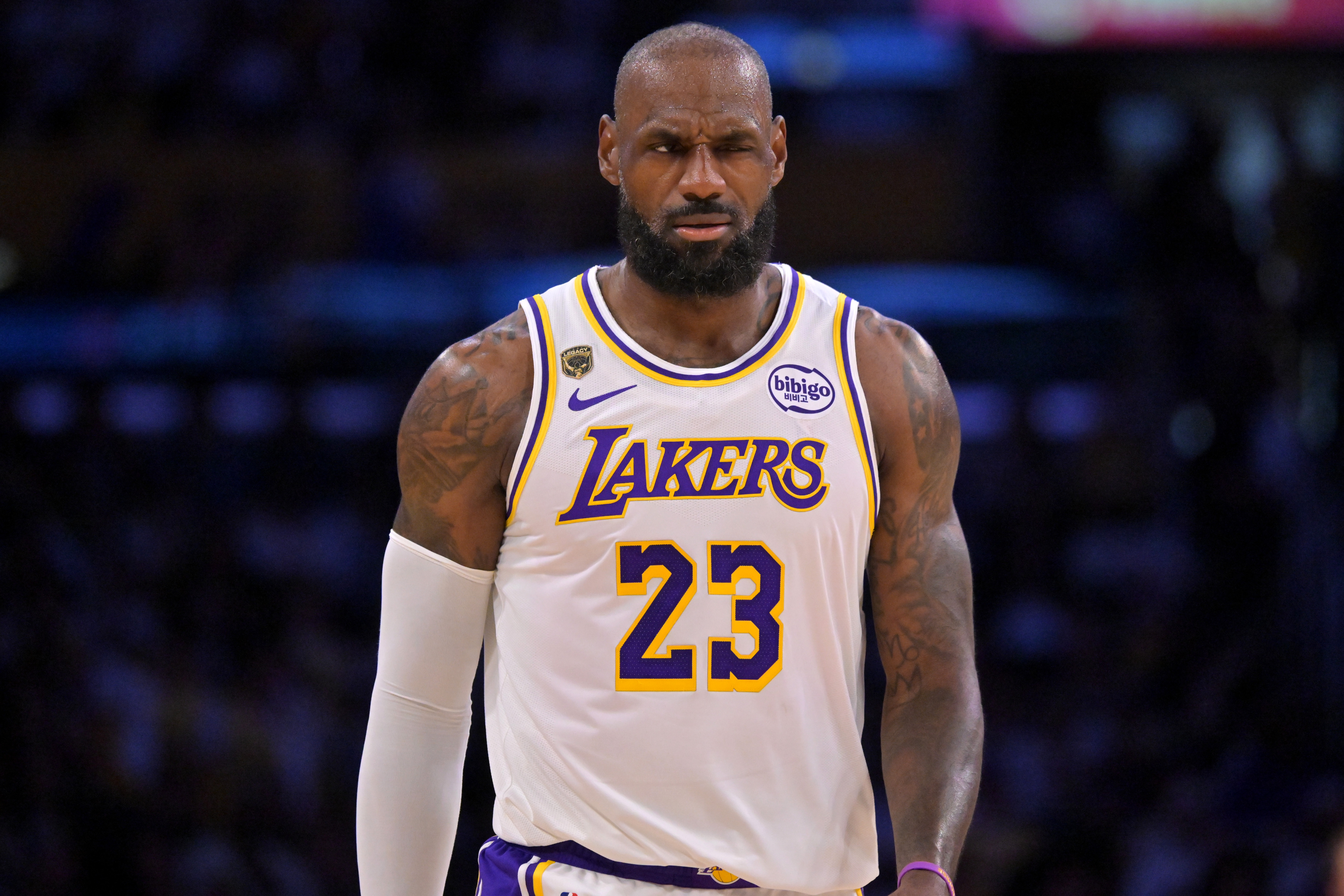 23年生涯终结:詹姆斯 NBA 跨度对比,不在联盟时间仅18年 23年生涯终结:詹姆斯 NBA 跨度对比,不在联盟时间仅18年