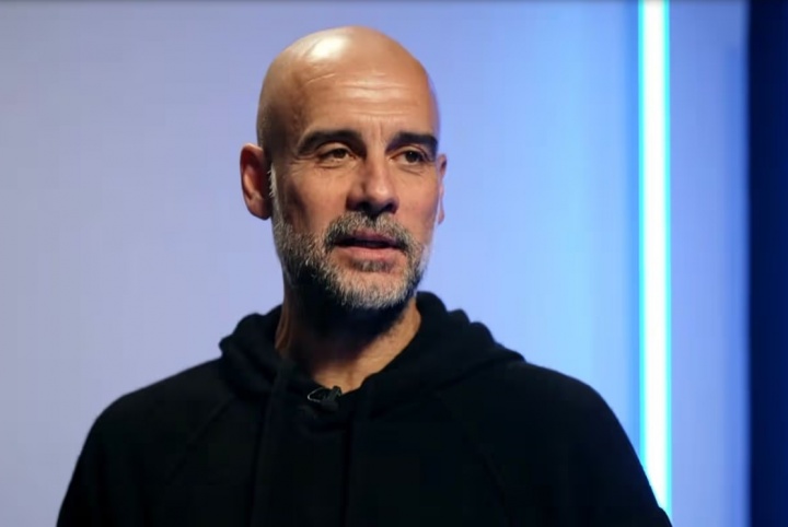 瓜迪奥拉自曝曼城最大遗憾：未给乔·哈特机会